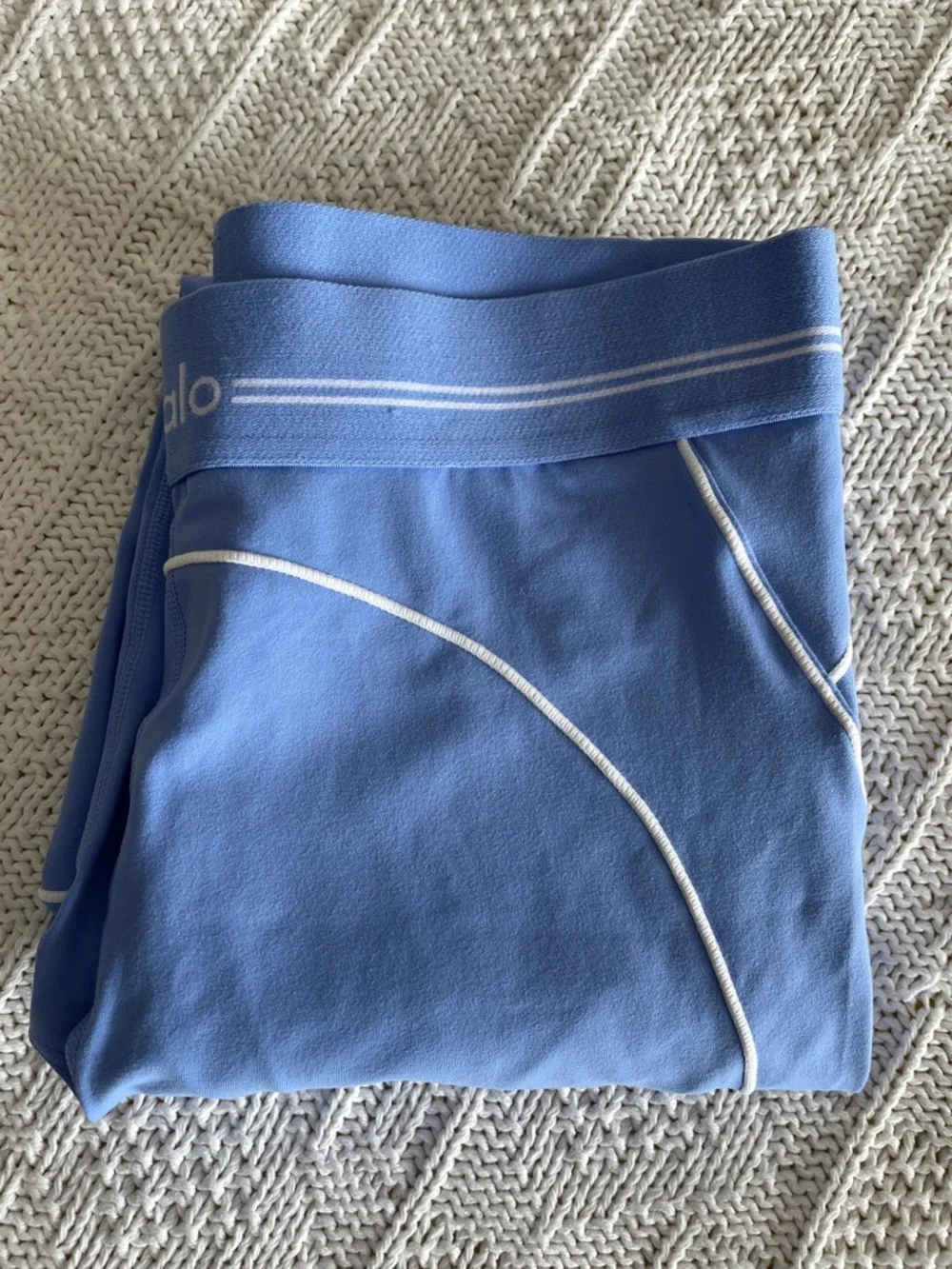 ALO Airbrush High-Waist Heart Throb Legging in Crystal Clear Blue White Sz 12 XL